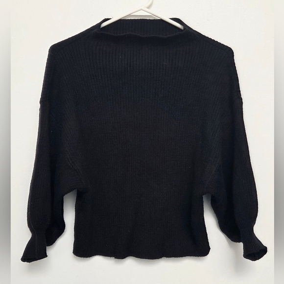 Line & Dot Sweaters - Line & Dot Black Mock Neck Sz Xsmall  Puff Sleeve Viscose Blend Sweater Blosue